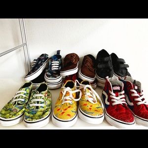 Lot of toddler shoes